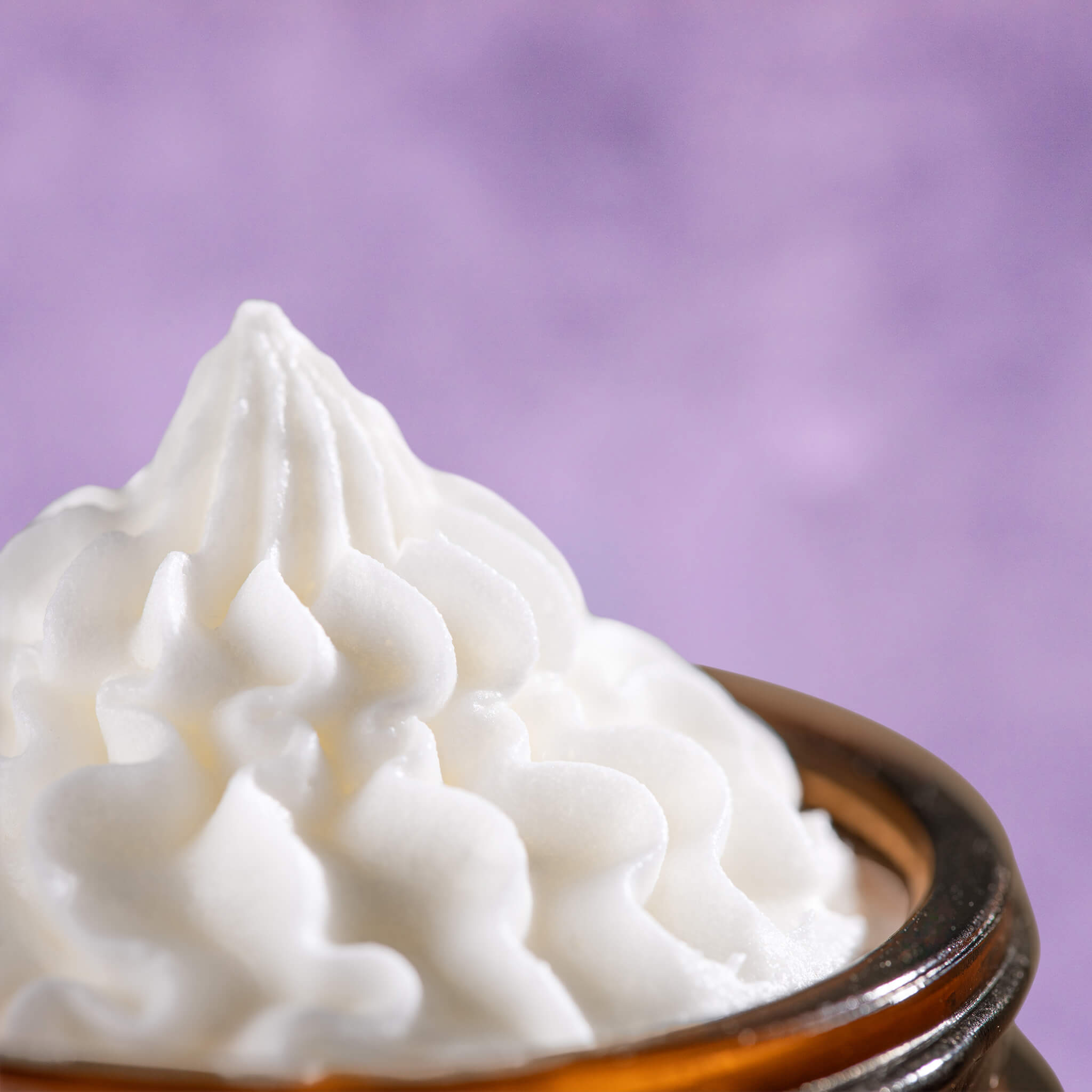 calming_tallow_balm_close_v2.jpg