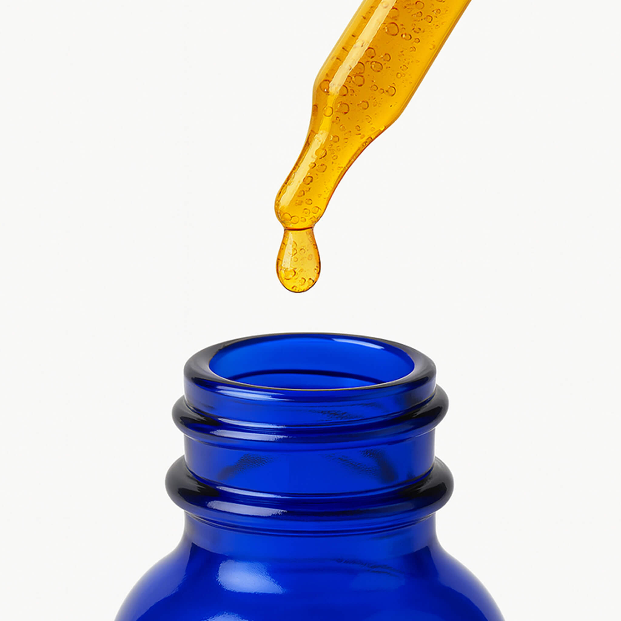 plumping-serum-arvoti-gubbahomestead-dropper-new.jpg